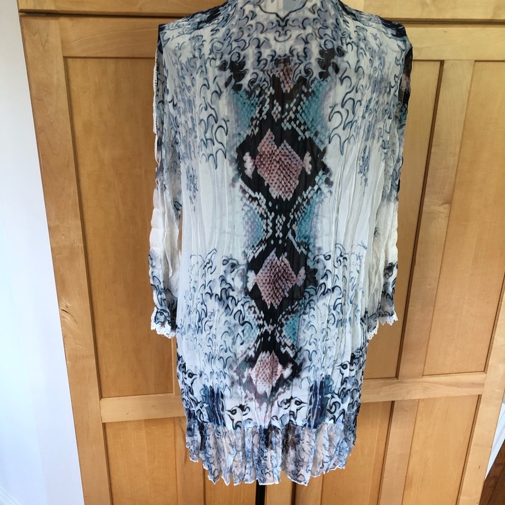 Alberto Makali boho chic accordion 3/4 sleeve Top size Small - Picture 3 of 8